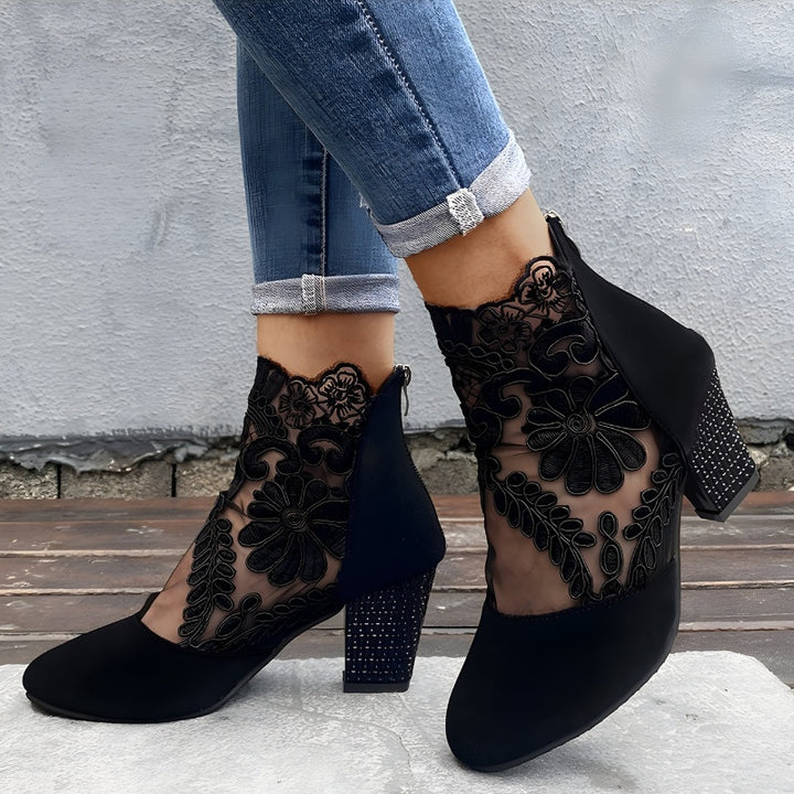 Women's Block Heels Lace Ankle Boots with Back Zip