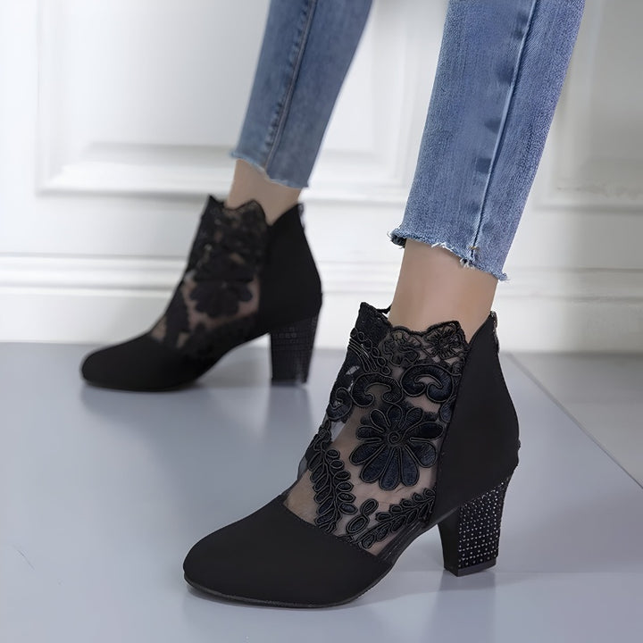 Women's Block Heels Lace Ankle Boots with Back Zip
