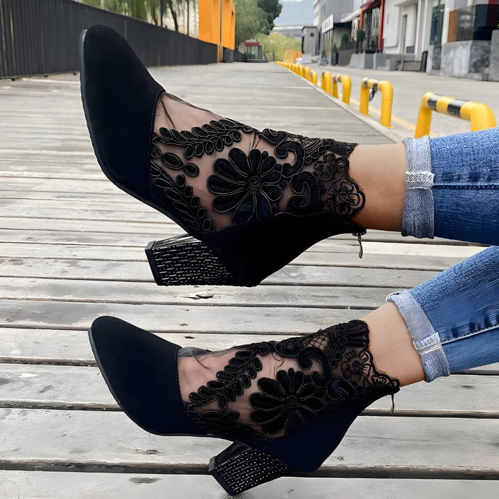 Women's Block Heels Lace Ankle Boots with Back Zip