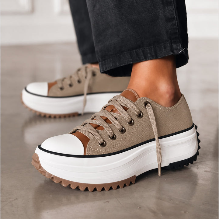 Women's Chunky Platform Sneakers Low Top Lace-Up