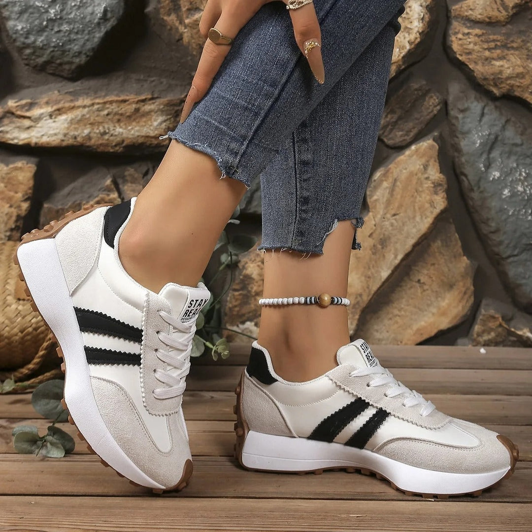 Women's Chunky Platform Sneakers Suede-Look with Stripes